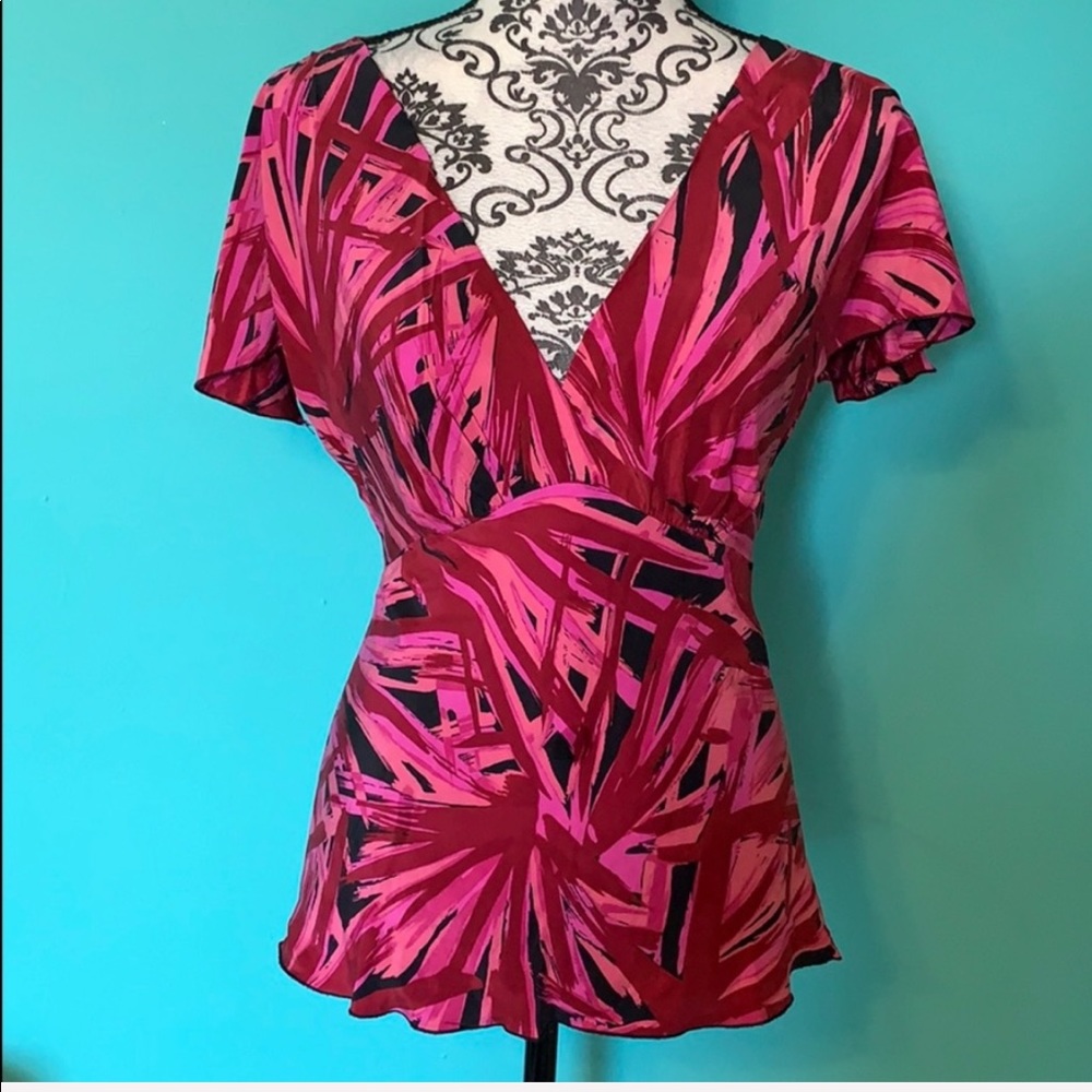Betsey Johnson NY Patterned Lightweight Blouse
